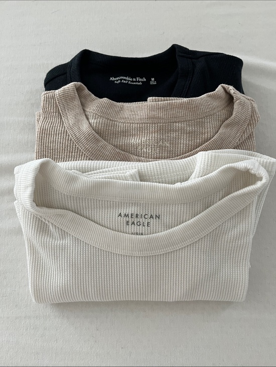 American Eagle Outfitters Tops - American Eagle and Abercrombie Ribbed Thermal Tee Trio - Black, Beige, Cream